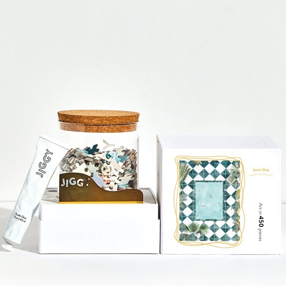 Jiggy Puzzle - Swim Club - Picture 1 of 3